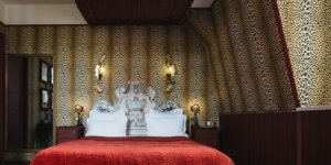 Experience the Royal Treatment at Hotel Saint James Paris