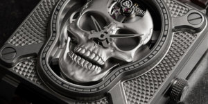 A detailed look at the Bell & Ross BR01 Laughing Skull