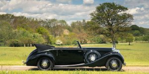 Rare 1937 Bentley DHC Restored And Auctioned For £300,000