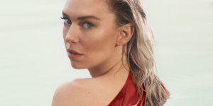 Vanessa Kirby is the New Cartier Panthère